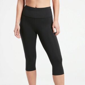 Athleta Accelerate Crop Leggings Black Small
